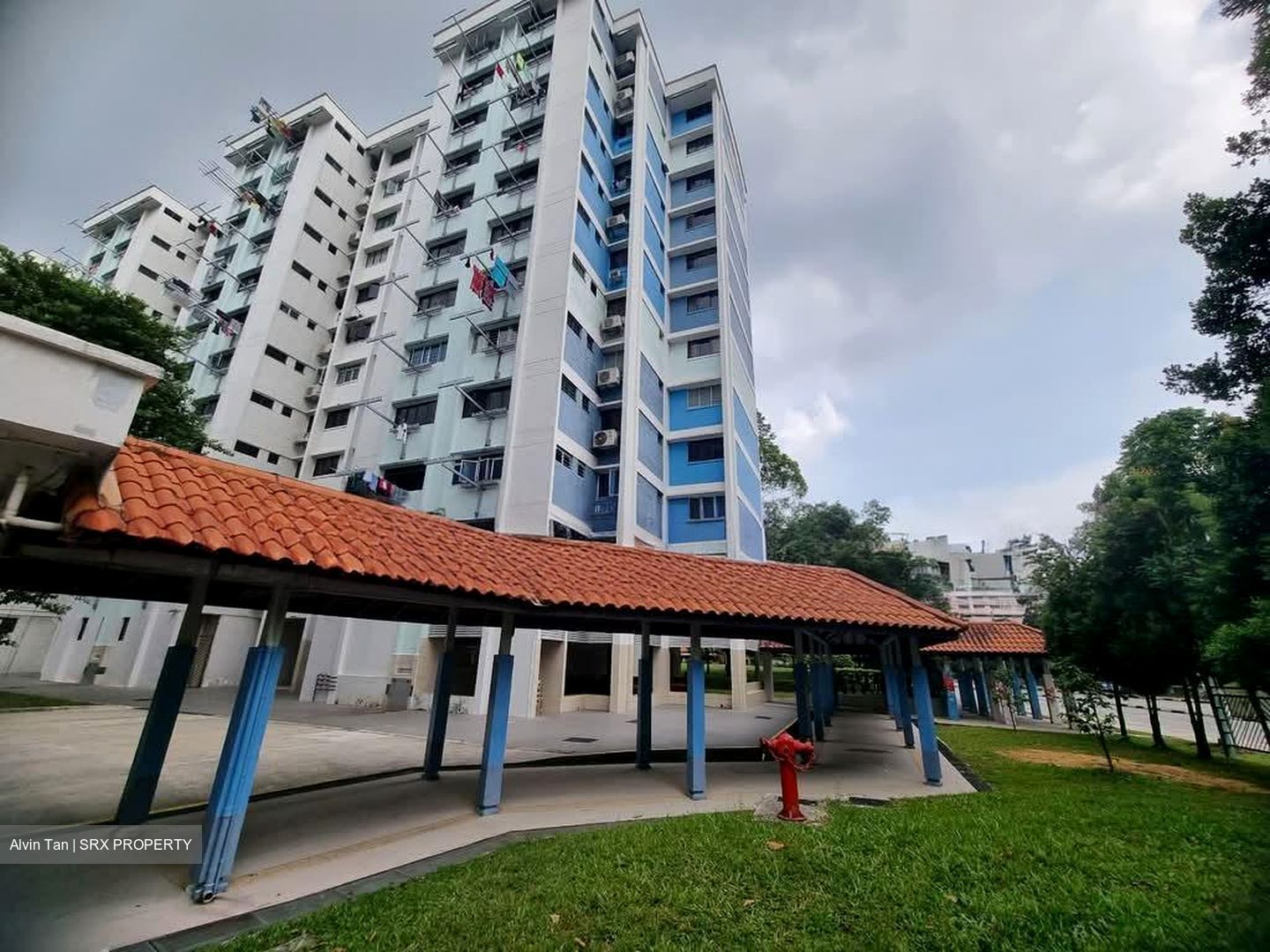 Jurong West Street 41 (D22), Shop House #558446751